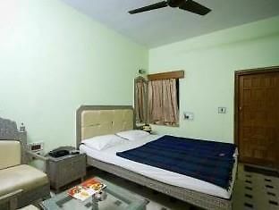 Hotel Vande Mataram Маунт-Абу Экстерьер фото